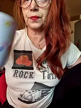 Chriss Tinaa online show from June 13, 4:32 am