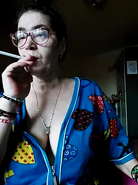 Chriss Tinaa online show from March 16, 6:20 am