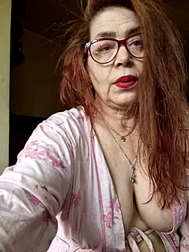 Chriss Tinaa online show from March 21, 4:46 am