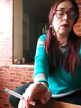 Chriss Tinaa online show from February 5, 9:36 am