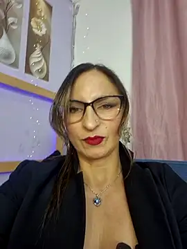 marilyn love6969 online show from January 14, 1:26 pm