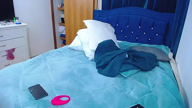 mondirty70 online show from November 21, 7:29 am