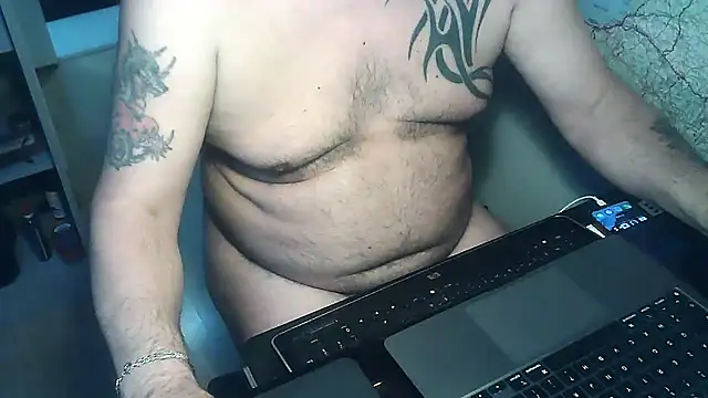 Snapshot of DUDURA@xh chatting on December 4, 7:22 am DUDURAxh online show from December 4, 7:22 am