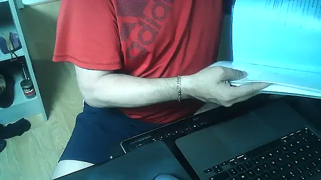 Snapshot of DUDURA@xh chatting on October 24, 2:16 pm DUDURAxh online show from October 24, 2:16 pm