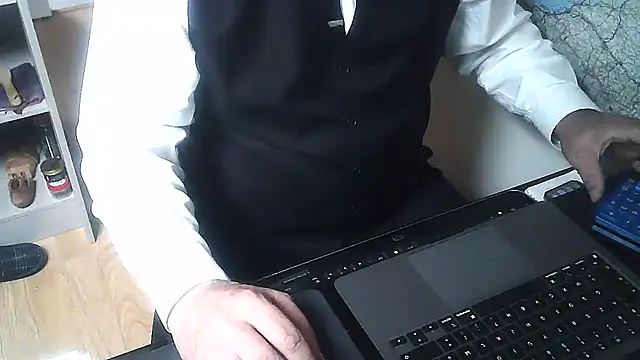 Snapshot of DUDURA@xh chatting on November 24, 12:16 pm DUDURAxh online show from November 24, 12:16 pm