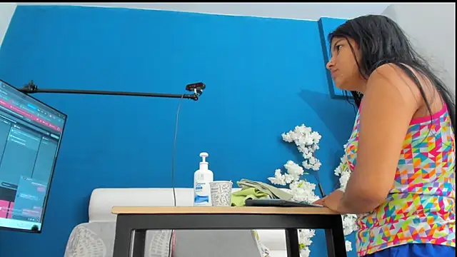 Snapshot of letty_straus chatting on June 7, 11:04 am letty straus online show from June 7, 11:04 am
