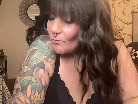 Xoxobigbooty online show from December 12, 12:59 am