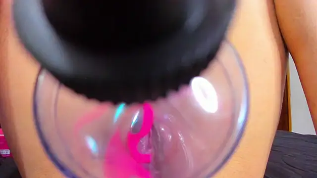 iamvicky 4 online show from October 4, 4:03 am