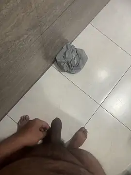 luciferdxm5 online show from November 1, 3:13 am