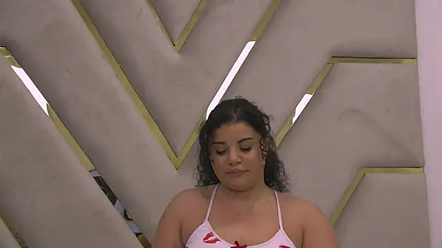 Snapshot of BustyMadison chatting on September 15, 8:15 am BustyMadison online show from September 15, 8:15 am