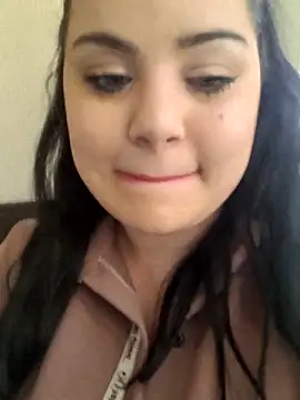 Snapshot of BustyMadison chatting on March 9, 5:33 am BustyMadison online show from March 9, 5:33 am