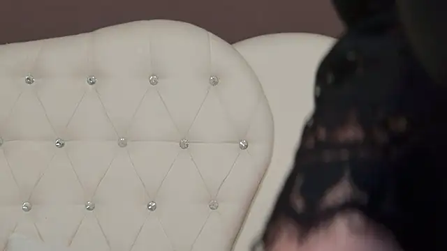 Snapshot of BustyMadison chatting on March 3, 11:22 am BustyMadison online show from March 3, 11:22 am