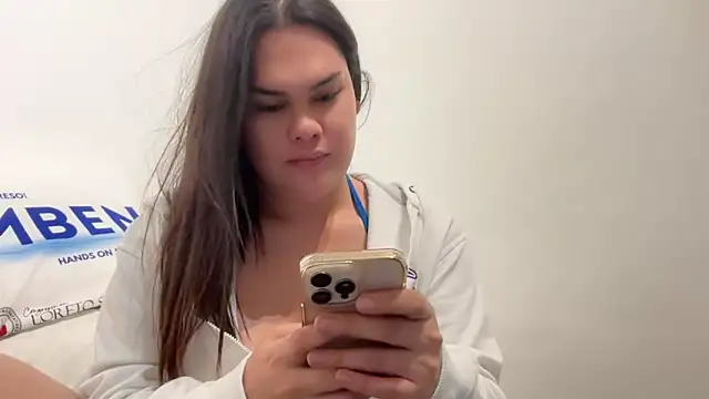 enourmousSAM online show from September 11, 8:14 am