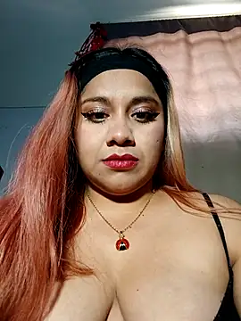 Snapshot of PokeGirld chatting on February 8, 7:55 pm PokeGirld online show from February 8, 7:55 pm