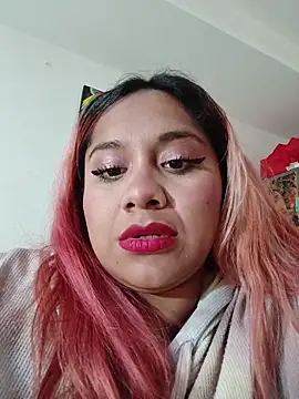 Snapshot of PokeGirld chatting on February 1, 10:41 pm PokeGirld online show from February 1, 10:41 pm