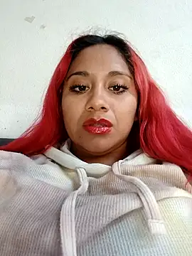 Snapshot of PokeGirld chatting on December 5, 4:49 pm PokeGirld online show from December 5, 4:49 pm