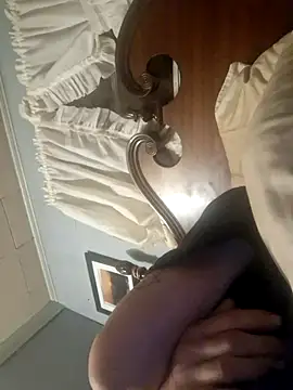 19JaSon83 online show from August 5, 5:34 am