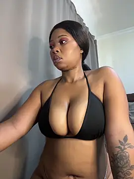 Snapshot of cherrybabe76 chatting on February 24, 6:14 am cherrybabe76 online show from February 24, 6:14 am