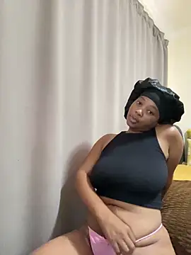 Snapshot of cherrybabe76 chatting on February 4, 7:03 am cherrybabe76 online show from February 4, 7:03 am