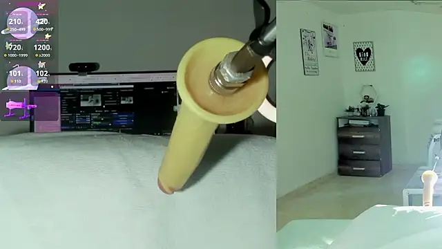 sofi velez online show from March 5, 5:09 pm