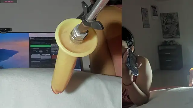 Snapshot of sofi_velez chatting on July 12, 5:03 pm sofi velez online show from July 12, 5:03 pm