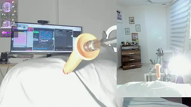 sofi velez online show from November 7, 5:06 pm