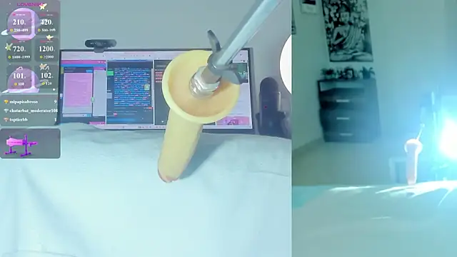 sofi velez online show from April 18, 5:04 pm