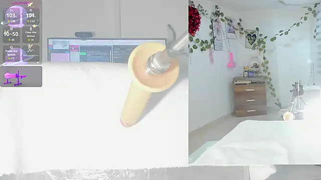 sofi velez online show from December 15, 5:08 pm