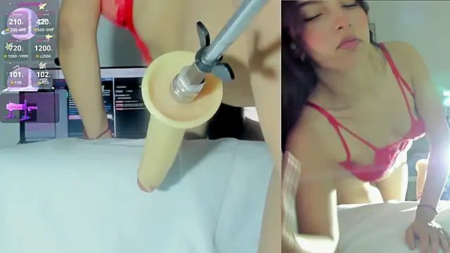 sofi velez online show from March 3, 5:09 pm