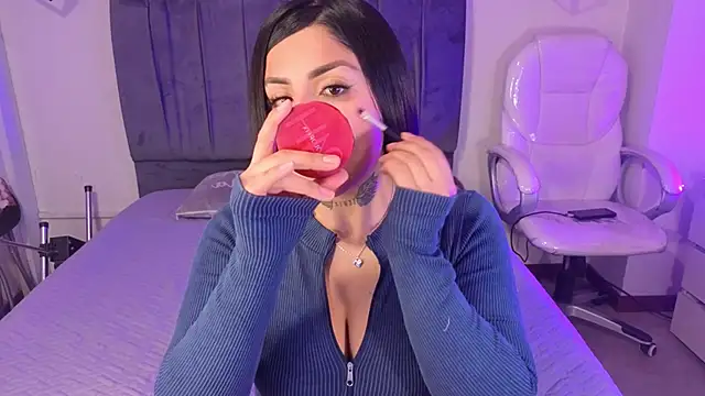 Catalinaa martinez online show from November 28, 3:17 am