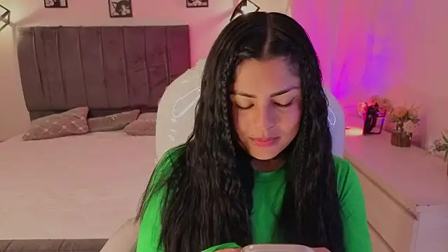 Catalinaa martinez online show from November 15, 3:21 am