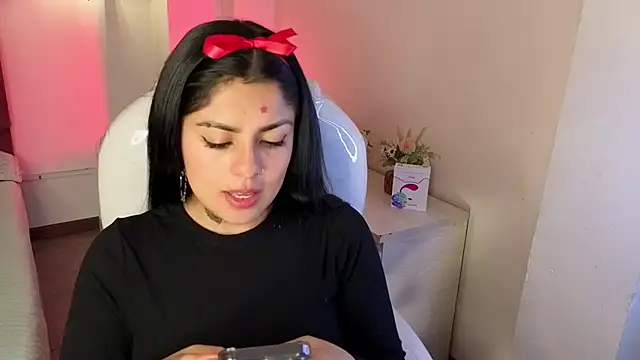 Snapshot of Catalinaa_martinez chatting on October 10, 3:07 am Catalinaa martinez online show from October 10, 3:07 am