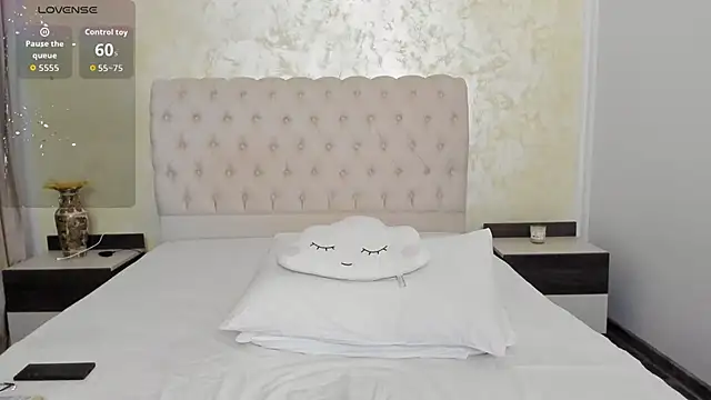 BiancaCruzzz online show from November 30, 8:20 pm