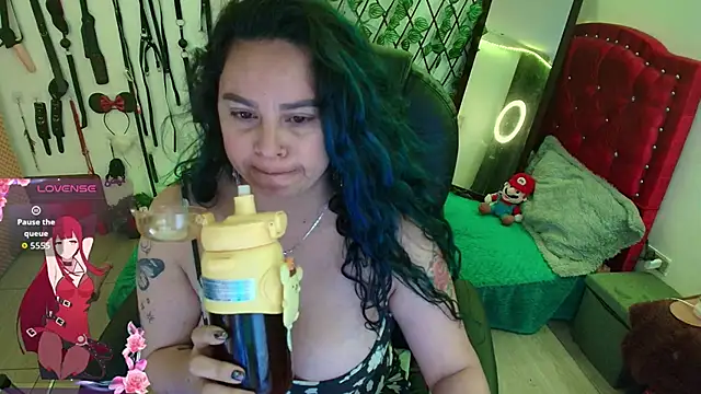 elektra 32 online show from October 7, 7:31 am