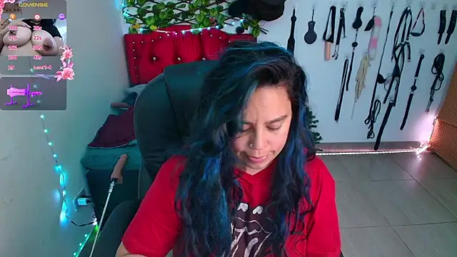 elektra 32 online show from February 2, 6:01 am