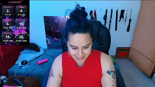 elektra 32 online show from March 9, 8:21 pm