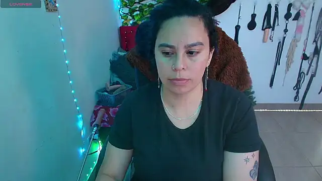 elektra 32 online show from February 17, 4:43 am