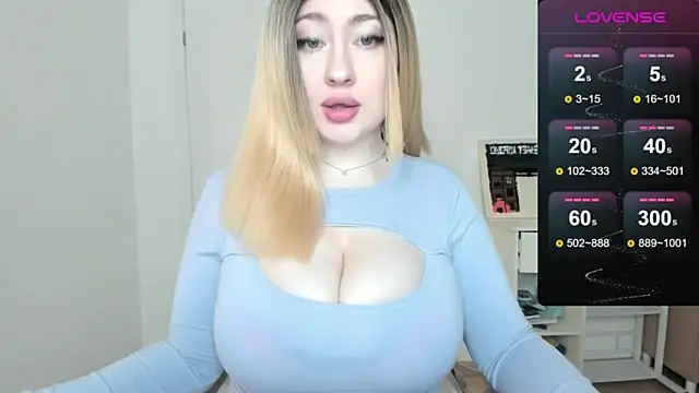 Snapshot of hazejena chatting on October 31, 12:46 pm hazejena online show from October 31, 12:46 pm