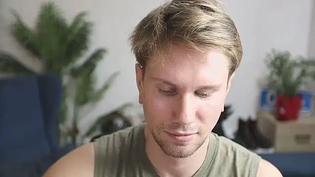 kevin-park online show from December 3, 5:23 pm