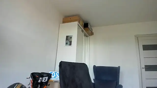 kevin-park online show from October 21, 8:14 am