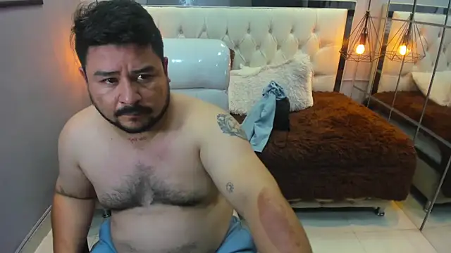 Snapshot of oso_dirty_ chatting on January 17, 6:00 pm oso dirty online show from January 17, 6:00 pm