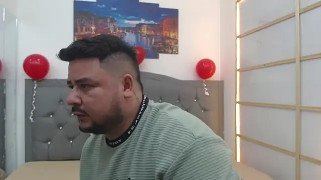 Snapshot of oso_dirty_ chatting on February 22, 5:25 pm oso dirty online show from February 22, 5:25 pm