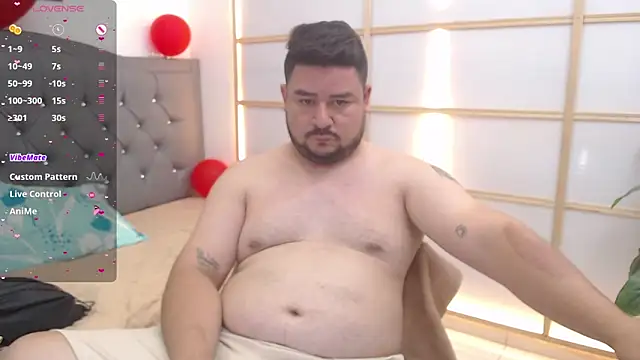 Snapshot of oso_dirty_ chatting on March 1, 5:35 pm oso dirty online show from March 1, 5:35 pm