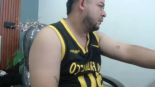 oso dirty  online show from March 31, 5:26 pm