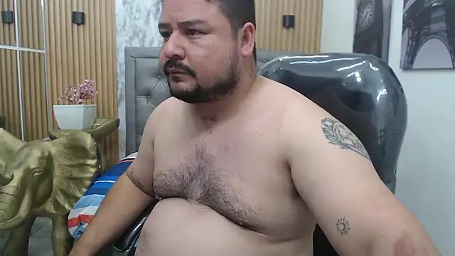 Snapshot of oso_dirty_ chatting on January 14, 6:22 pm oso dirty online show from January 14, 6:22 pm