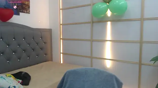 oso dirty  online show from March 25, 12:48 pm