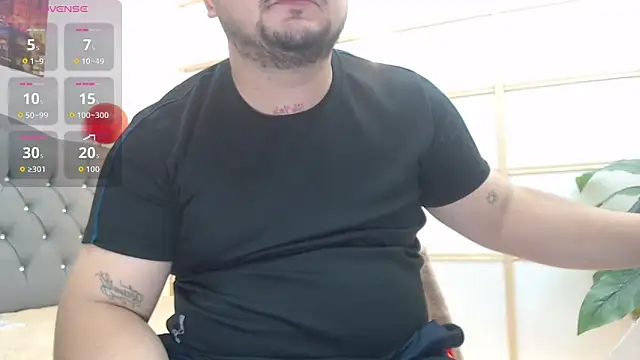 Snapshot of oso_dirty_ chatting on February 26, 5:24 pm oso dirty online show from February 26, 5:24 pm