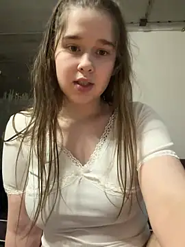 HornyGirlH online show from May 29, 6:14 pm
