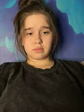 Snapshot of HornyGirlH chatting on January 19, 9:23 pm HornyGirlH online show from January 19, 9:23 pm