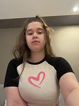 HornyGirlH online show from April 23, 3:46 am